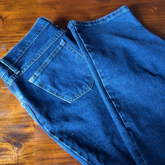 NWOT Wrangler Blues Jeans - Picture 2 of 4